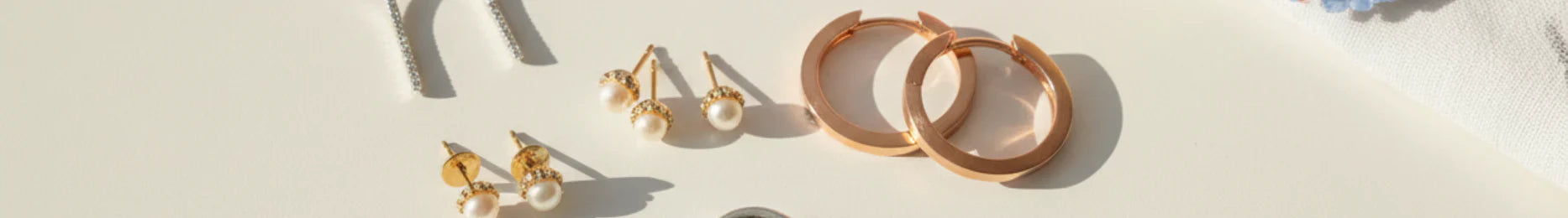 Stylish Earrings Gifts for Mother’s Day in Greencastle, CT