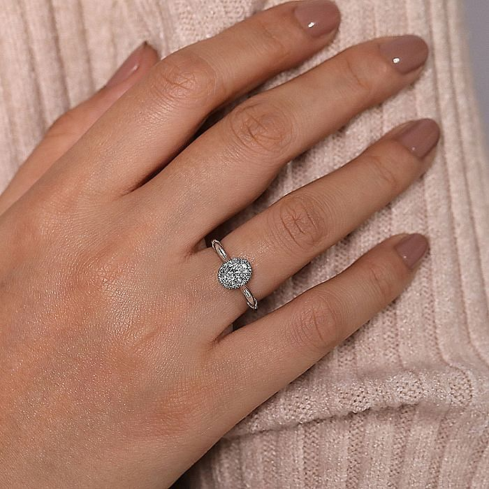 Affordable Engagement Rings: Best Options